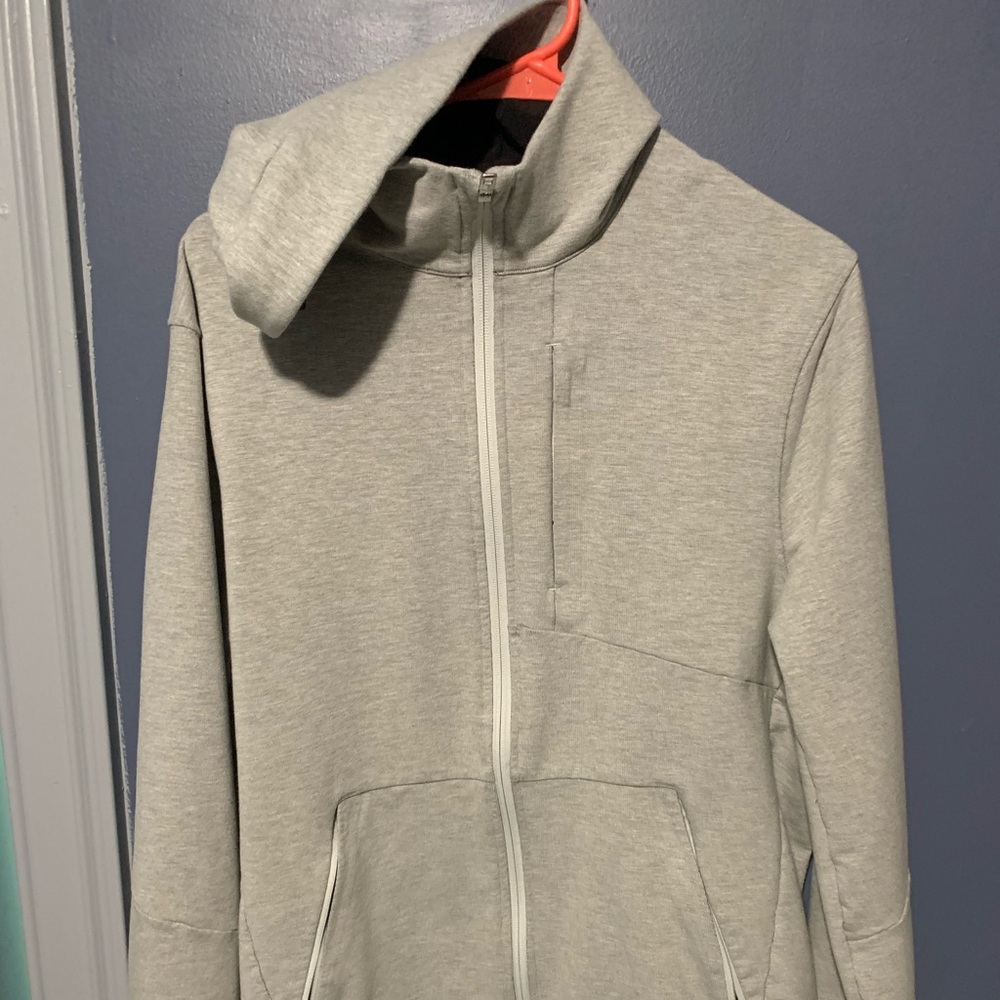 Men’s gray zip up lululemon hoodie.